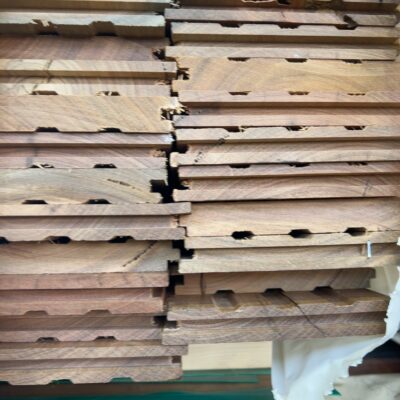 130X19 FEATURE GRADE SPOTTED GUM FLOORING