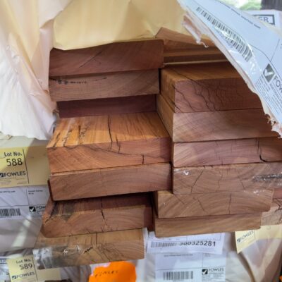 190X45 FEATURE GRADE SPOTTED GUM