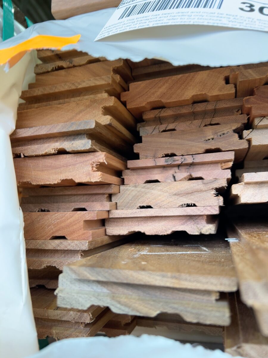80X19 FEATURE GRADE SPOTTED GUM FLOORING