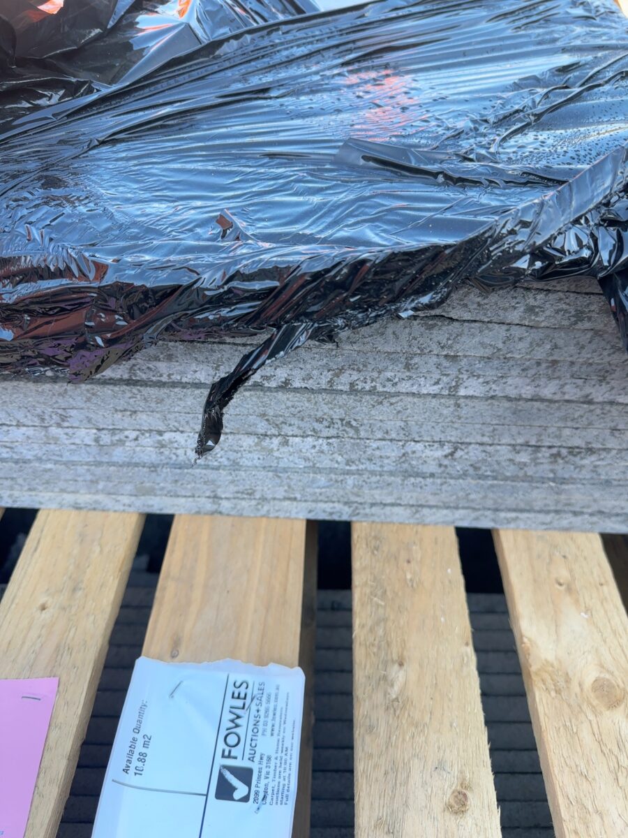 NEW PALLET OF BLACK GRANITE FLAMED PAVER 600MM X 400MM X 20MM #6