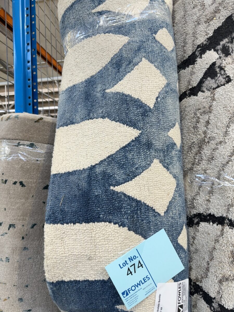 EX STAGING FURNITURE - RUG, SOLD AS IS