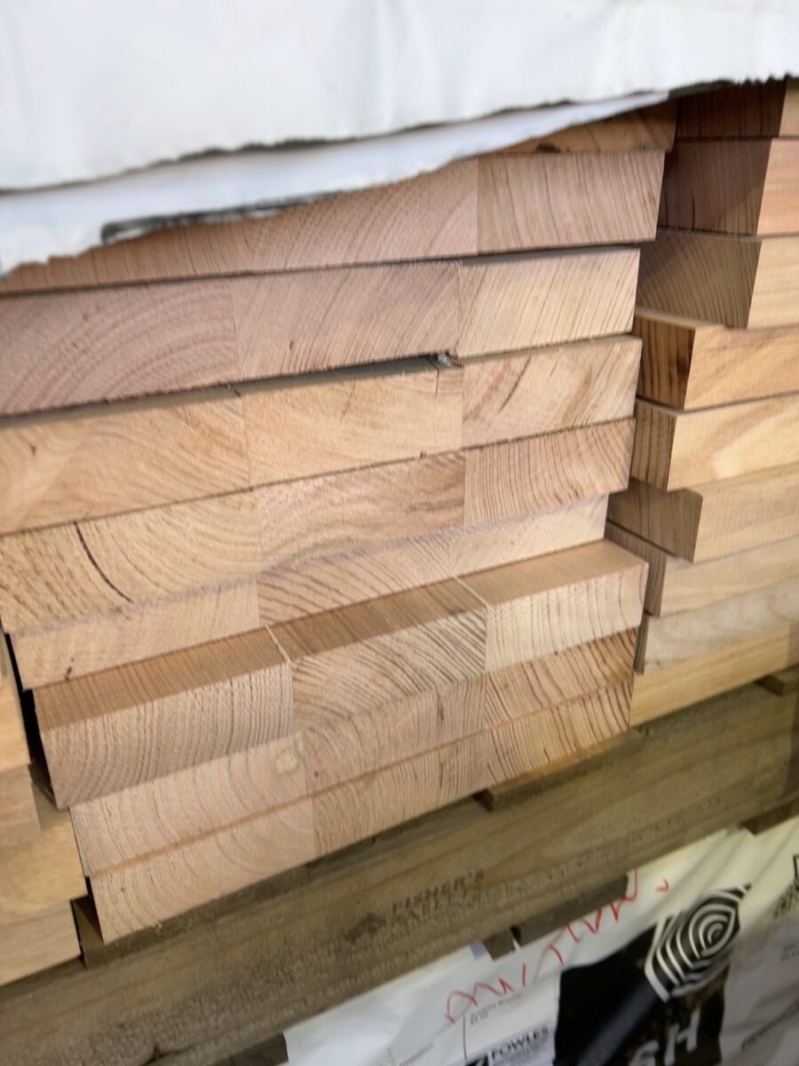 285X36 AUS OAK DAR LAM KD HARDWOOD CHOPPING BLOCKS
