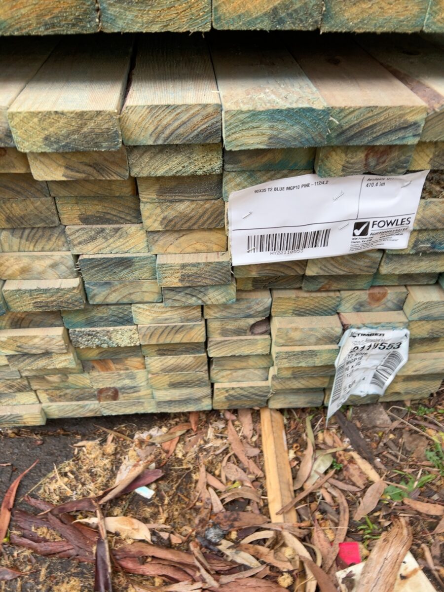 90X35 T2 BLUE MGP10 PINE-112/4.2