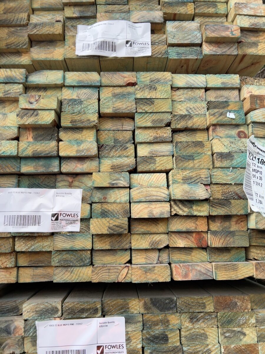 90X35 T2 BLUE MGP10 PINE-112/4.2