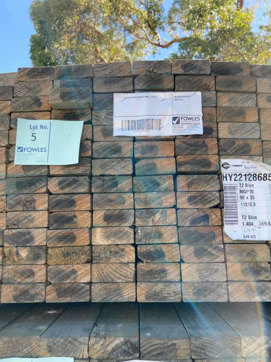 90X35 T2 BLUE MGP10 PINE-112/3.3