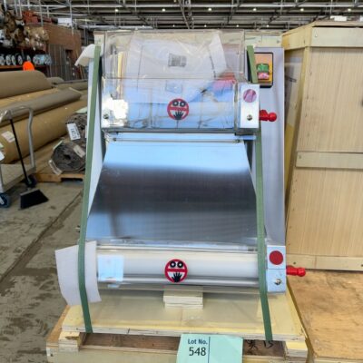 NEW COMMERCIAL PR 15 COMMERCIAL PRO PIZZA DOUGH ROLLER, ADJUSTABLE THICKNESS, POWERFUL 370W MOTOR,  HANDLES FROM 100MM TO 400MM IN DIAMETER, NO WARRANTY