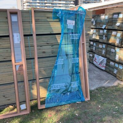 2090X1200 CEDAR ENTRY FRAME WITH GLAZED SIDELITE