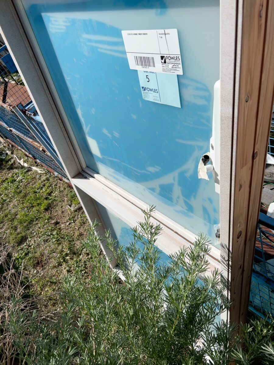 1070X1910 AWNING TIMBER WINDOW
