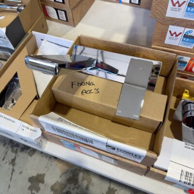 NEW PHOENIX GLOSS WALL BASIN MIXER GS785 SOLD AS IS NO WARRANTY