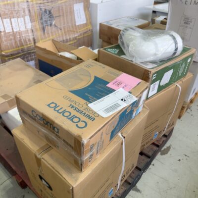 PALLET OF MIXED TOILET BASES & CISTERNS,SOLD AS IS NO WARRANTY