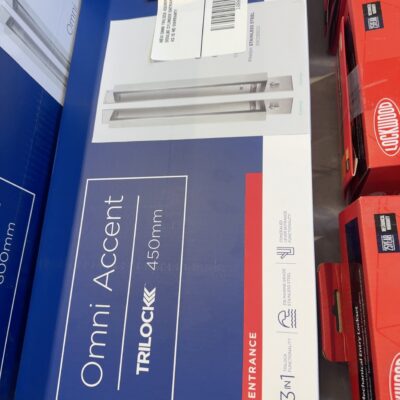 NEW OMNI TRILOCK 450MM BACK TO BACK DOULBE CYLINDER ENTRANCE HANDLE, SOLD AS IS NO WARRANTY
