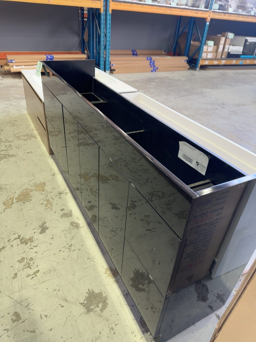 NEW 1800MM FLOOR VANITY, SOLID DOOR, GLOSS BLACK, NO TOPS BK6027-1800