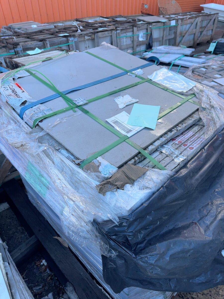 PALLET OF LARGE FORMAT TILES