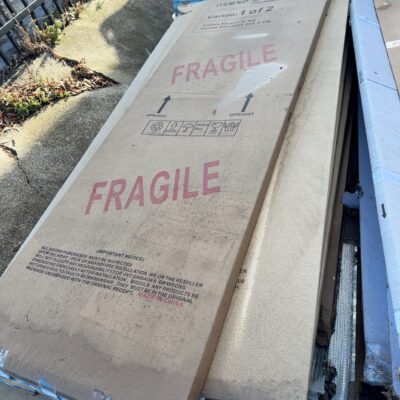 PALLET OF SHOWER SCREEN GLASS