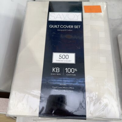 EX STAGING - CREAM QUEEN QUILT COVER, SOLD AS IS