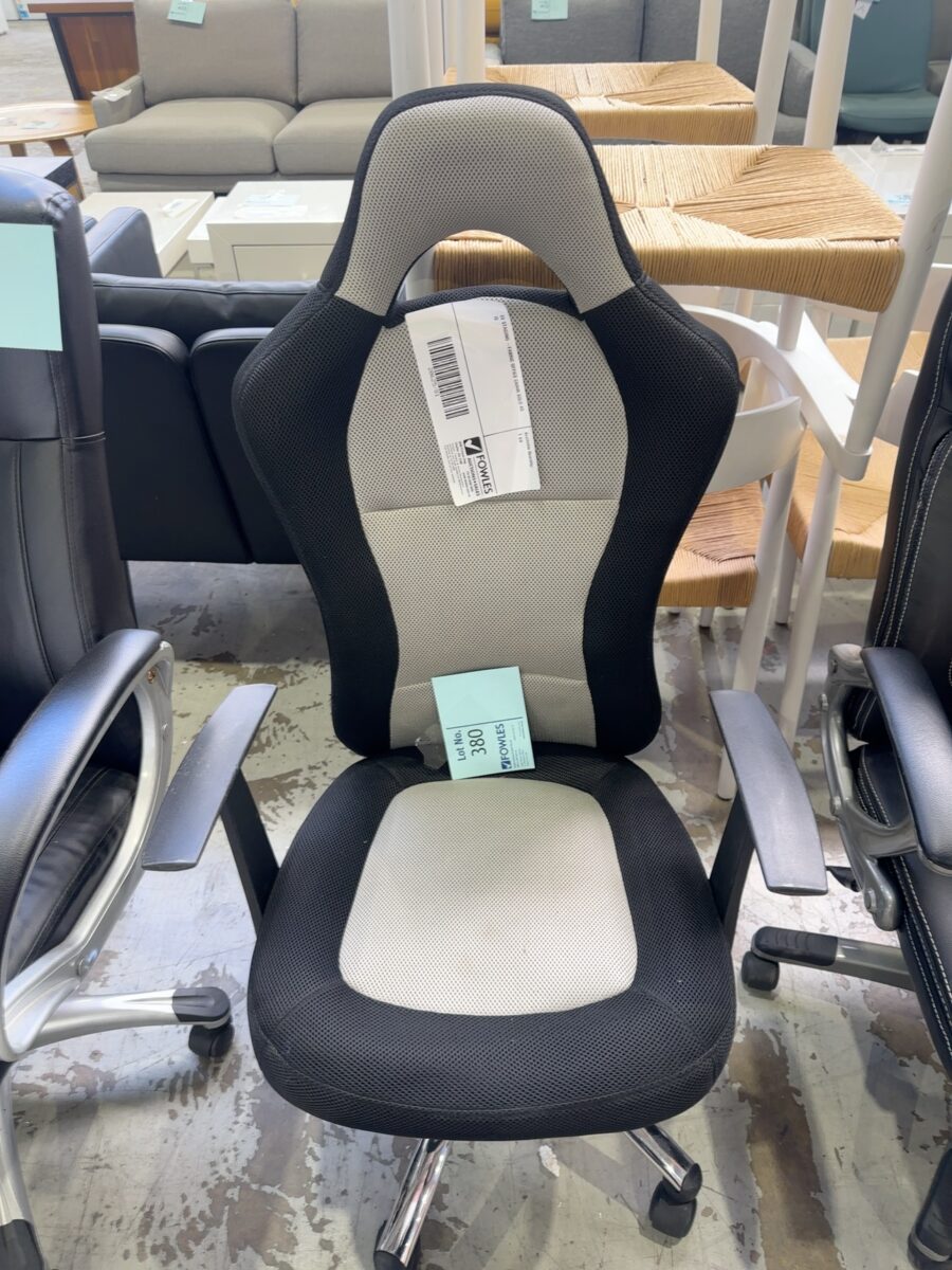 EX STAGING -FABRIC OFFICE CHAIR SOLD AS IS