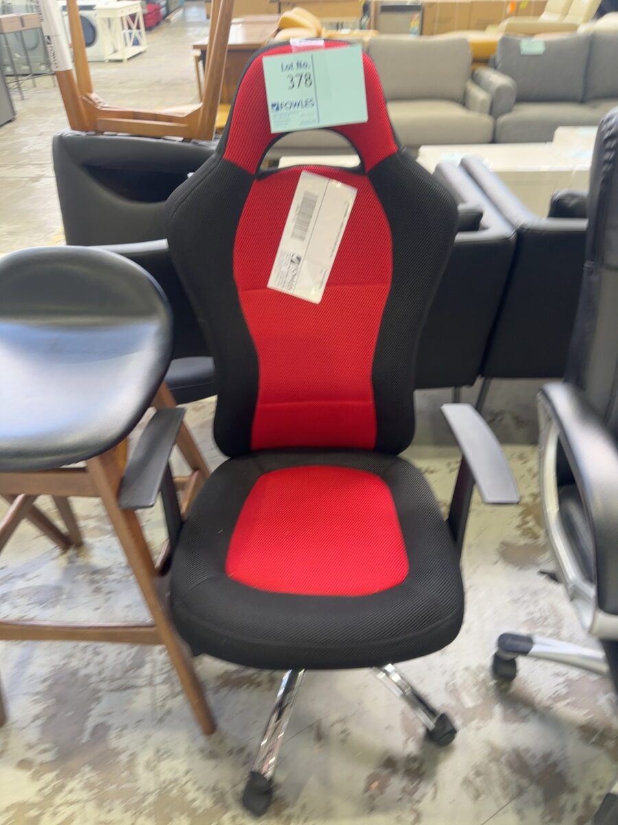 EX STAGING -FABRIC OFFICE CHAIR SOLD AS IS