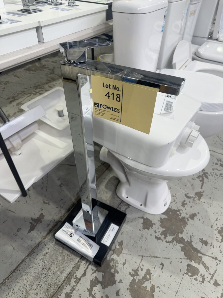 EX DISPLAY DORF EPIC BATH FILLER, FLOOR MOUNTED RRP$3228, SOLD AS IS NO WARRANTY