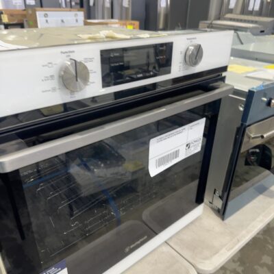 EX DISPLAY WESTINGHOUSE WVE615W, 600MM ELECTRIC OVEN, SOLD AS IS NO WARRANTY
