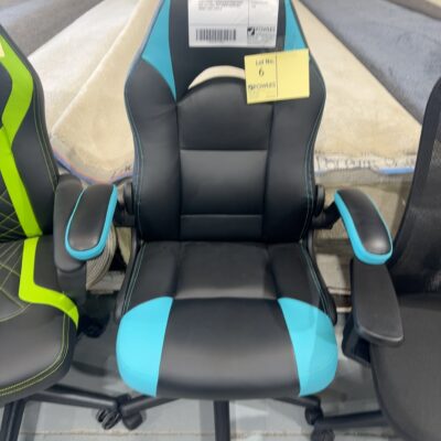 SAMPLE CHAIR - BLACK & BLUE RACER CHAIR WITH FLIP ARMS, SEAT HEIGHT ADJUSTABLE, WEIGHT 120KG, RRP$149