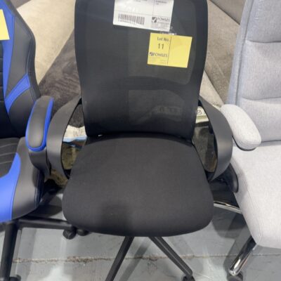 SAMPLE CHAIR - BLACK FABRIC & MESH OFFICE CHAIR, 120KG RRP$149