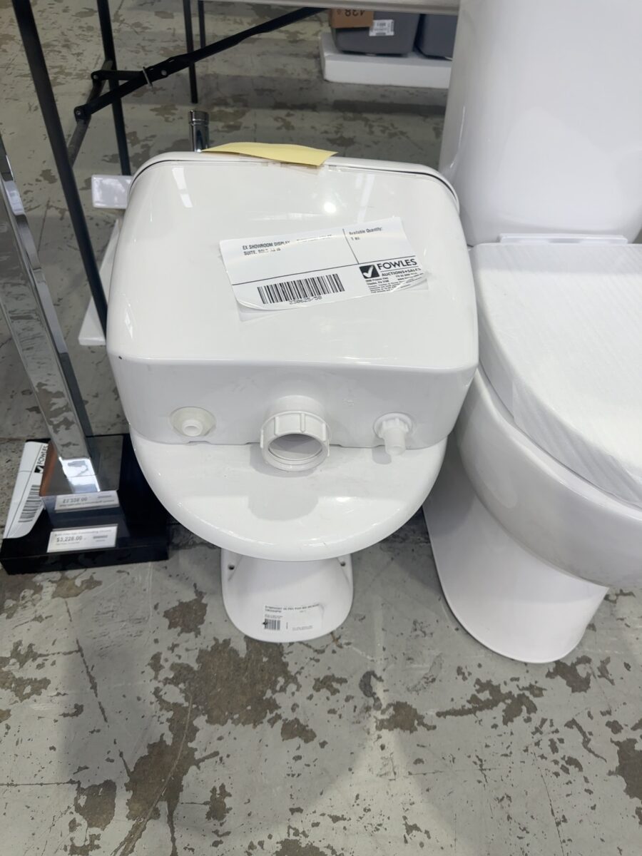 EX SHOWROOM DISPLAY - SYMPHONY TOILET SUITE, SOLD AS IS