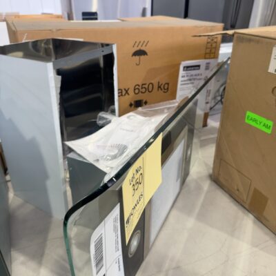 EX DISPLAY, TECHNIKA 900MM CURVED GLASS CHIMNEY RANGEHOOD D8-900HAS5 SOLD AS IS NO WARRANTY