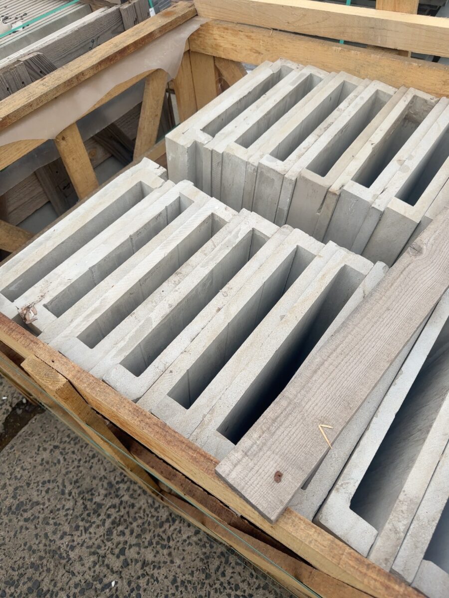 PALLET OF MADDISON LIMESTONE COPING 600 X 400 X 20/70, QTY 38 #2