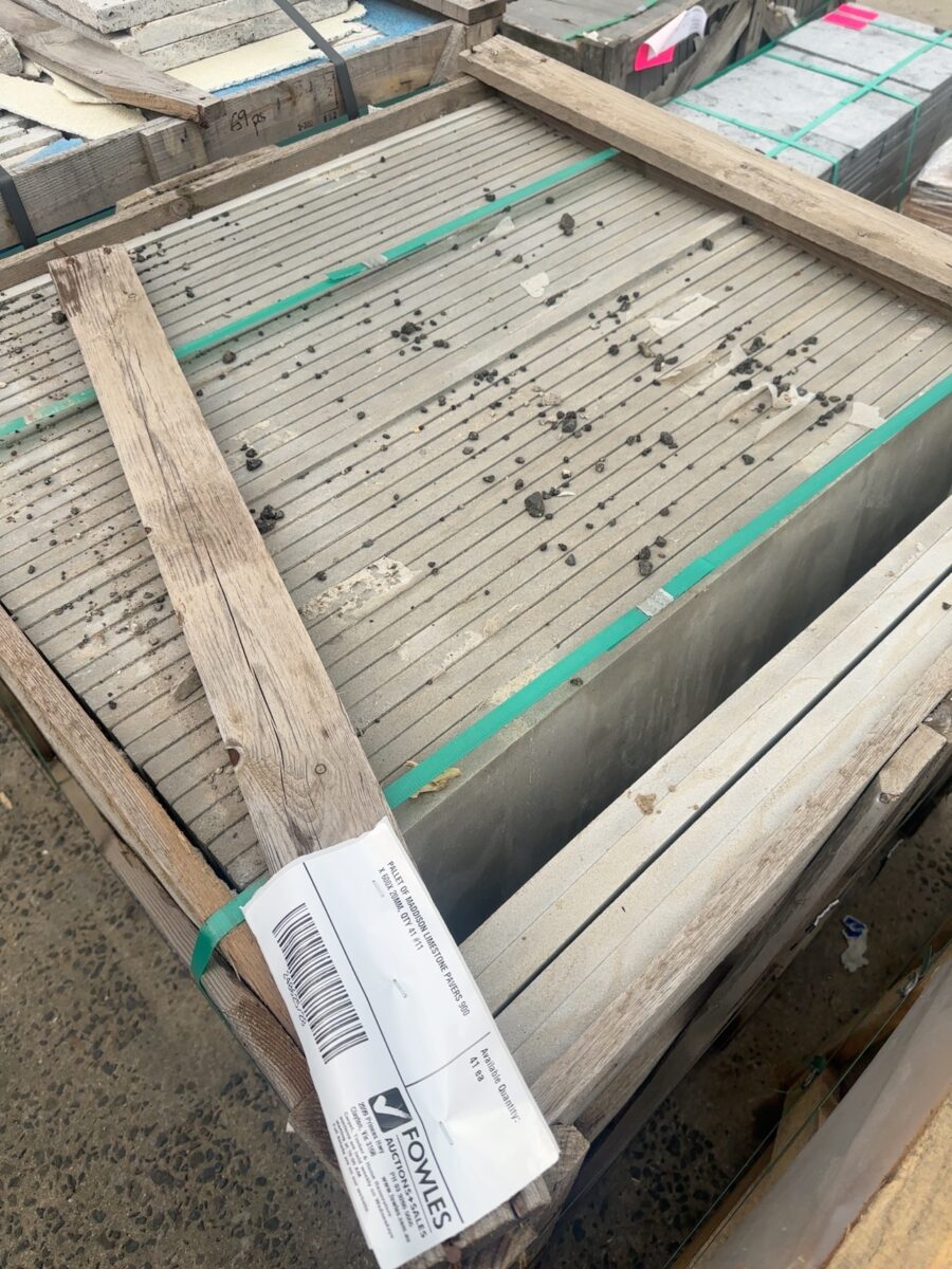 PALLET OF MADDISON LIMESTONE PAVERS 900 X 600X 20MM, QTY 41 #11