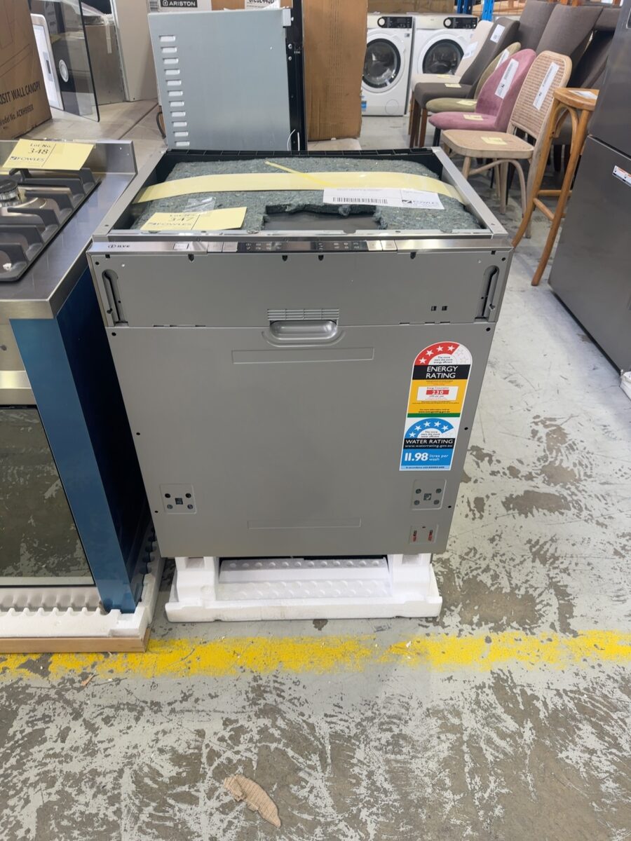 ILVE FULLY INTEGRATED DISHWASHER IVDFIP5/1 SOLD AS IS NO WARRANTY