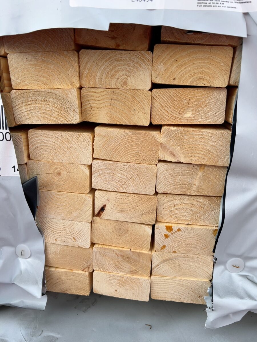 90X45 MGP10 BALTIC PINE-144/4.8