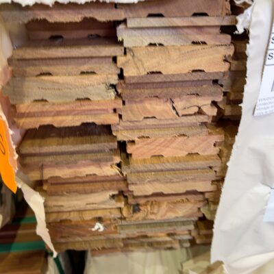 80X19 FEATURE GRADE SPOTTED GUM FLOORING