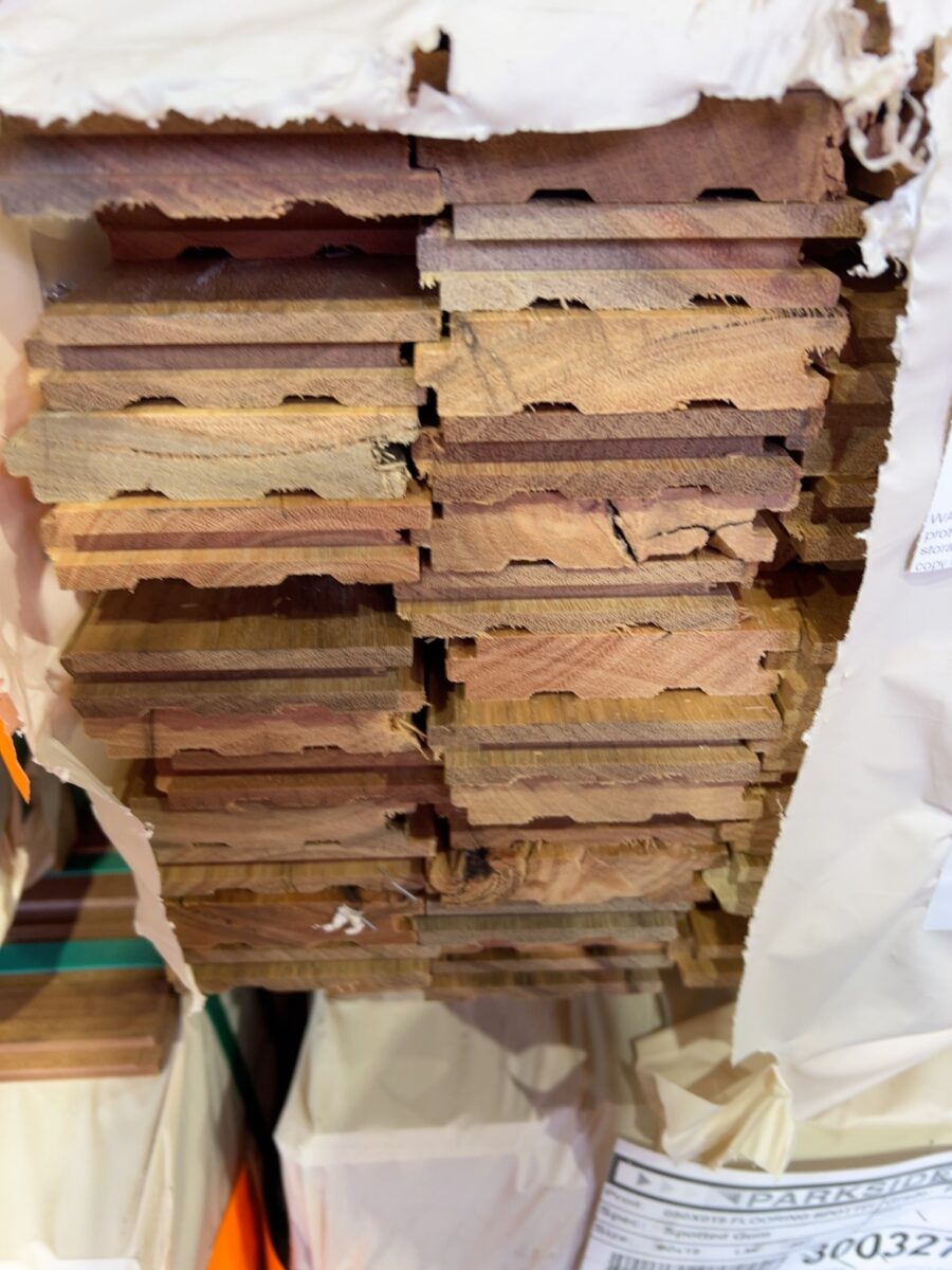 80X19 FEATURE GRADE SPOTTED GUM FLOORING