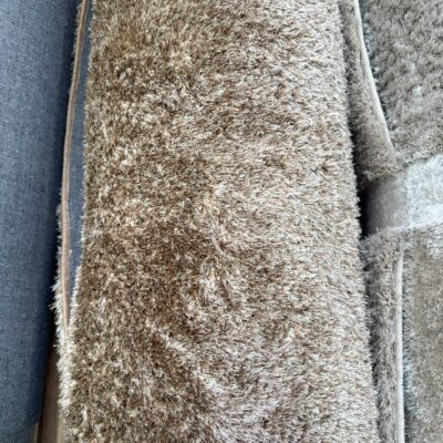 NEW EXTRA LARGE BROWN RUG LONG PLUSH RUG