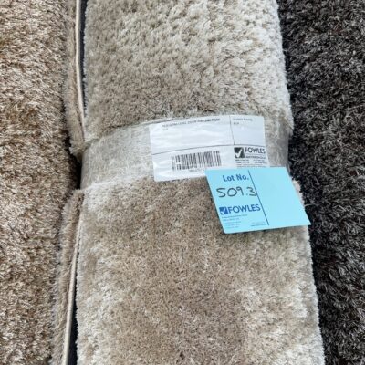NEW EXTRA LARGE CREAM RUG LONG PLUSH RUG