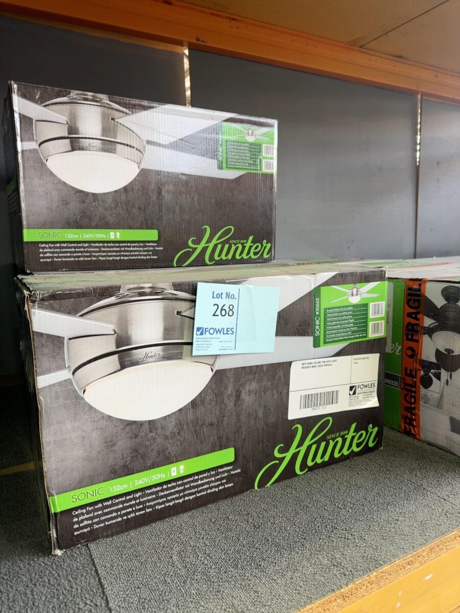 NEW SONIC CEILING FAN WITH LIGHT, BRUSHED NIKEL 50665 RRP$449