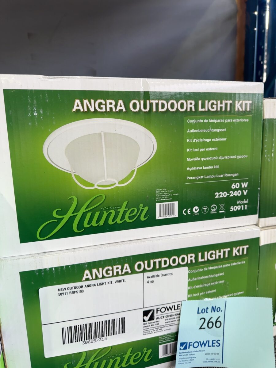 NEW OUTDOOR ANGRA LIGHT KIT, WHITE, 50911 RRP$199