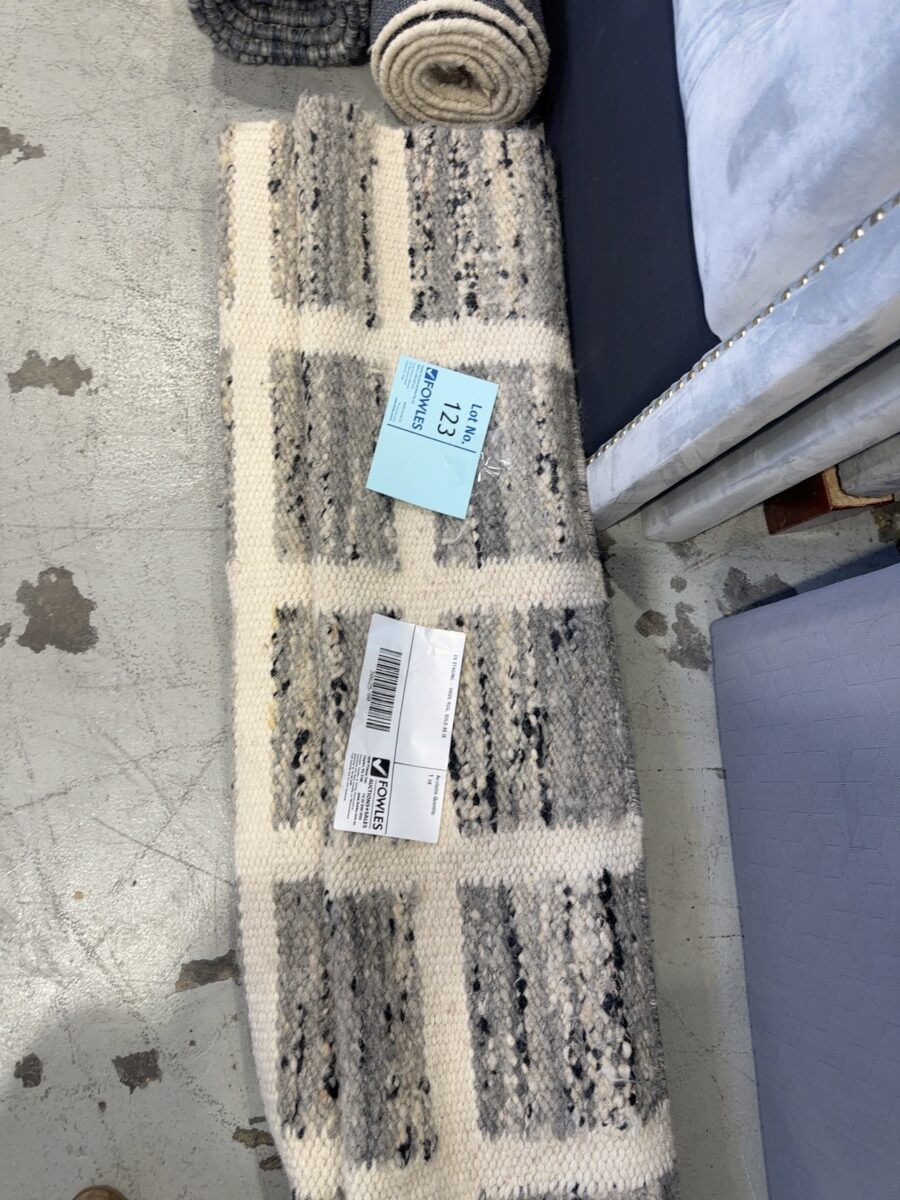 EX STAGING - WOOL RUG, SOLD AS IS