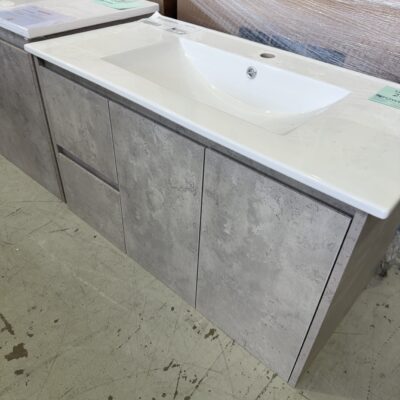 NEW WALL HUNG 900MM VANITY GREY CONCRETE WITH WHITE CERAMIC TOP, MODEL SYWH05-900LA3 & UV31-900H-1TH