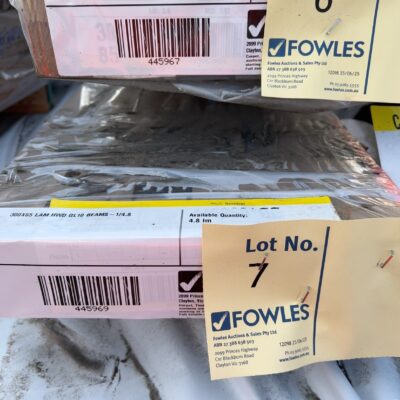 300X65 LAM HWD GL10 BEAMS-1/4.8