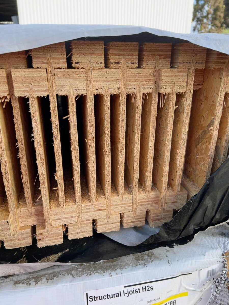 300X45 H2S I- JOISTS-39/1.8