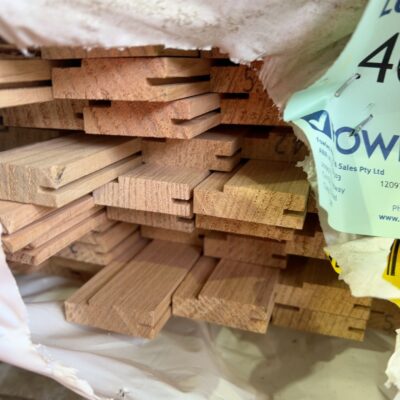 42X13 SELECT GRADE VIC ASH CASE BEAD