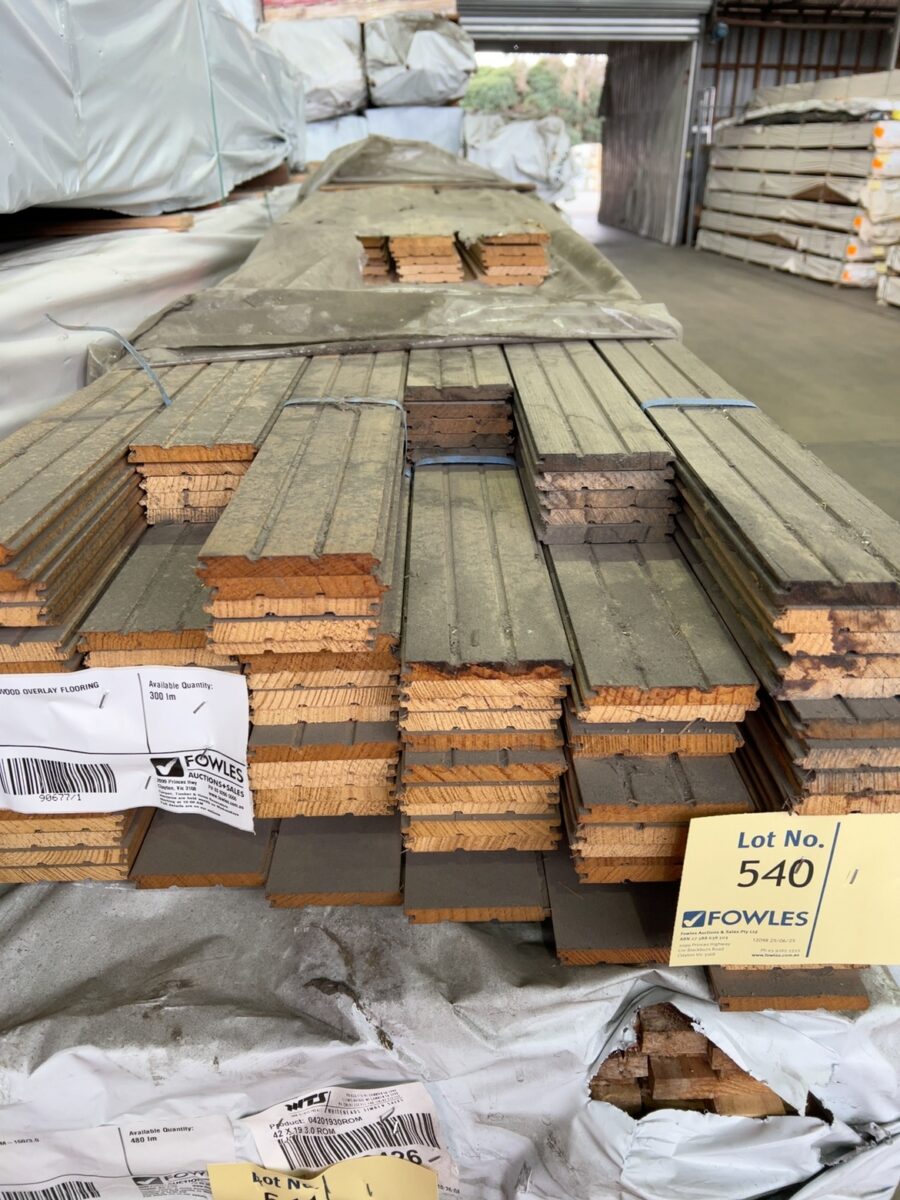 85X13 KD HARDWOOD OVERLAY FLOORING