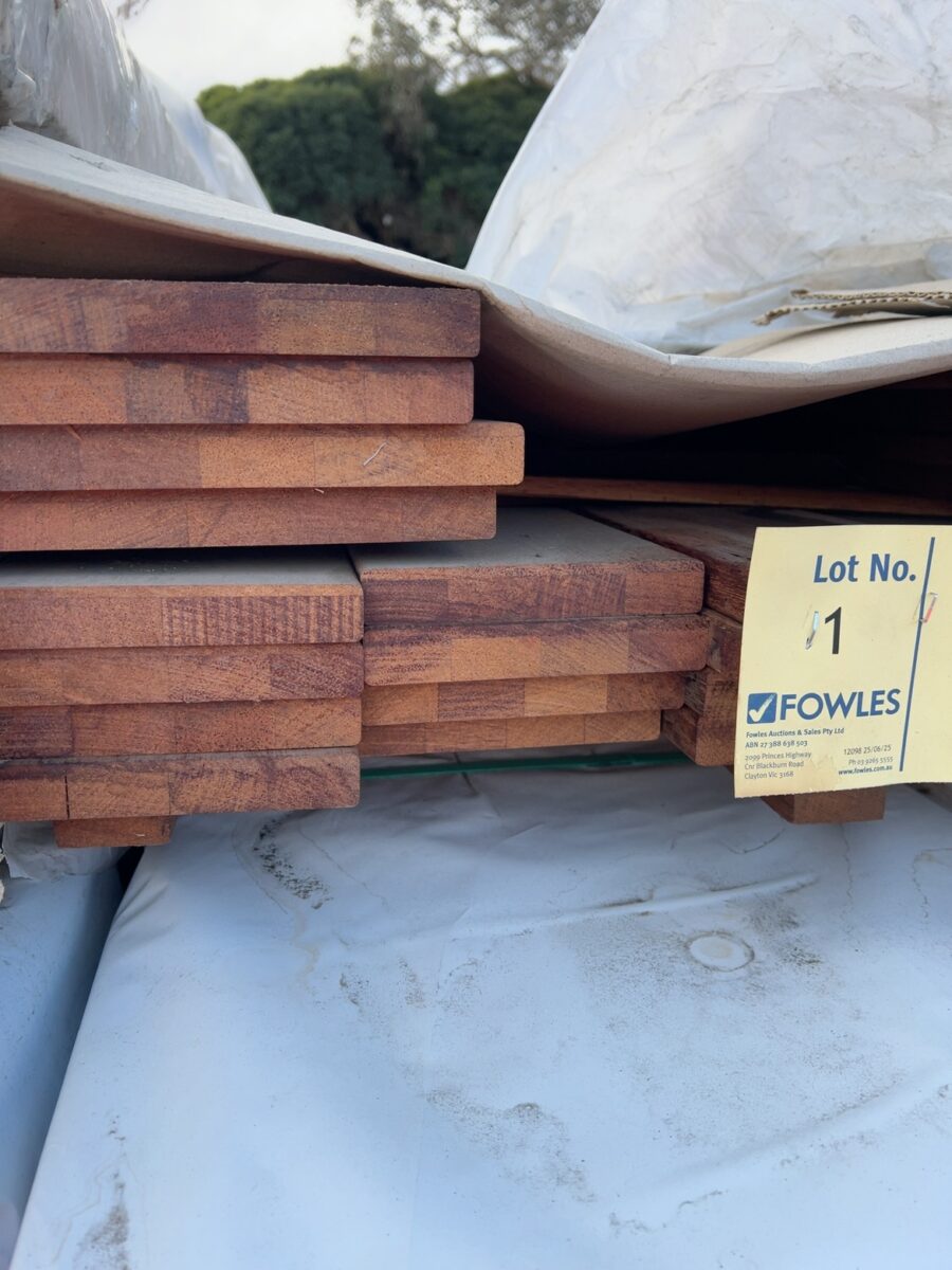 140X22 MERBAU DECKING-20/5.4 190X22 MERBAU DECKING-8/5.4