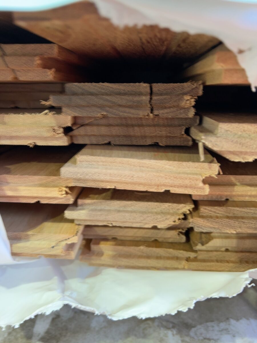 80X19 SPOTTED GUM COVER GRADE FLOORING
