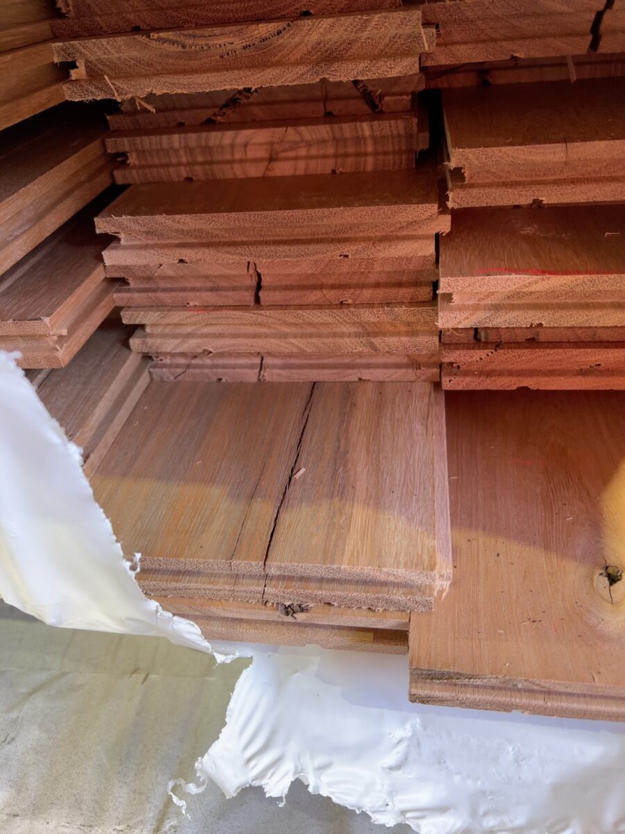 130X19 SPOTTED GUM COVER GRADE FLOORING
