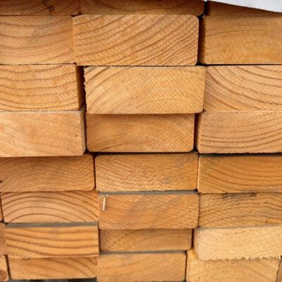 90X35 F/J PINE STUDS-102/2.35 (THIS PACK IS AGED STOCK AND IS SOLD AS IS)