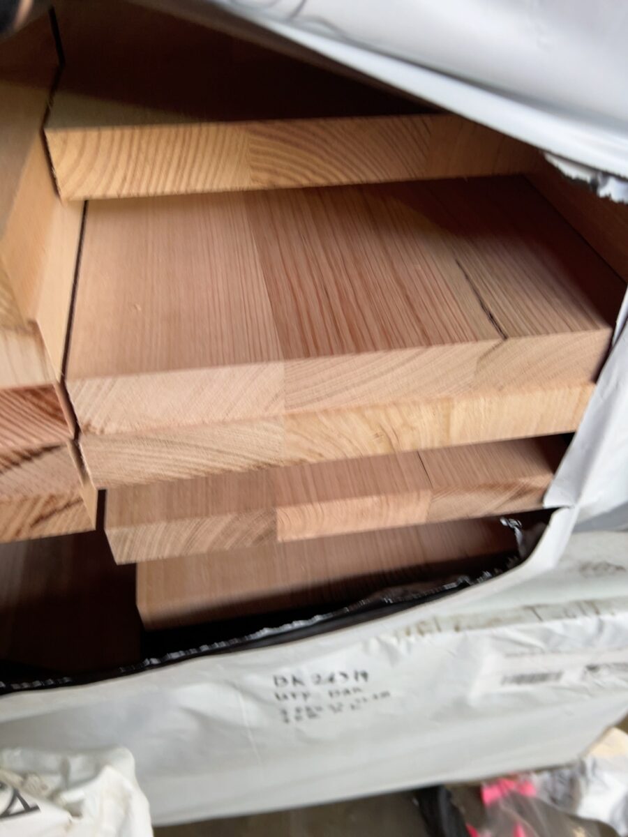 285X33 AUS OAK DAR LAM KD HARDWOOD-16/1.2 12/1.1 20/1.0 6/0.9