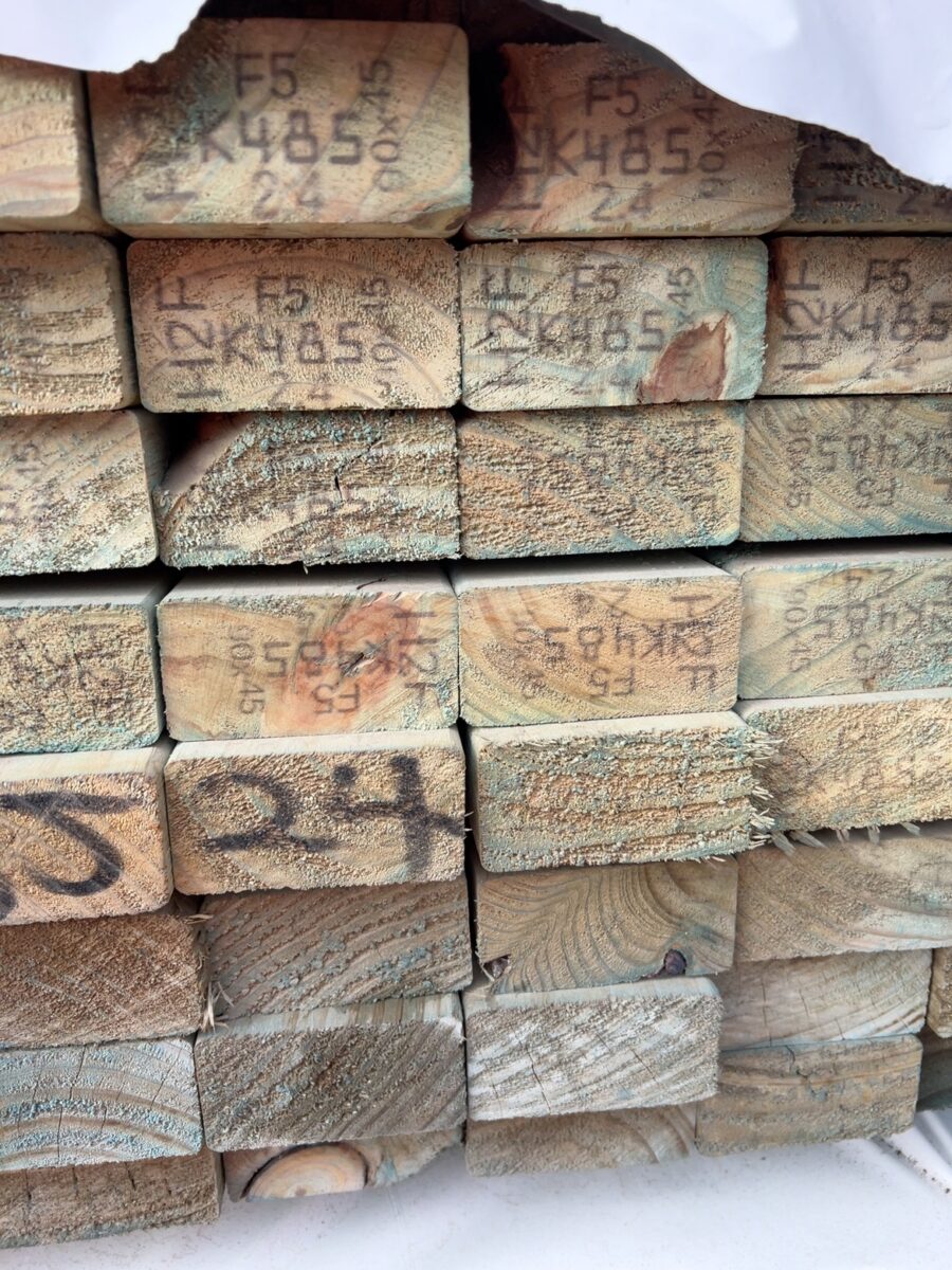 90X45 H2F BLUE F5 PINE-88/2.4 (THIS PACK IS AGED STOCK AND SOLD AS IS)