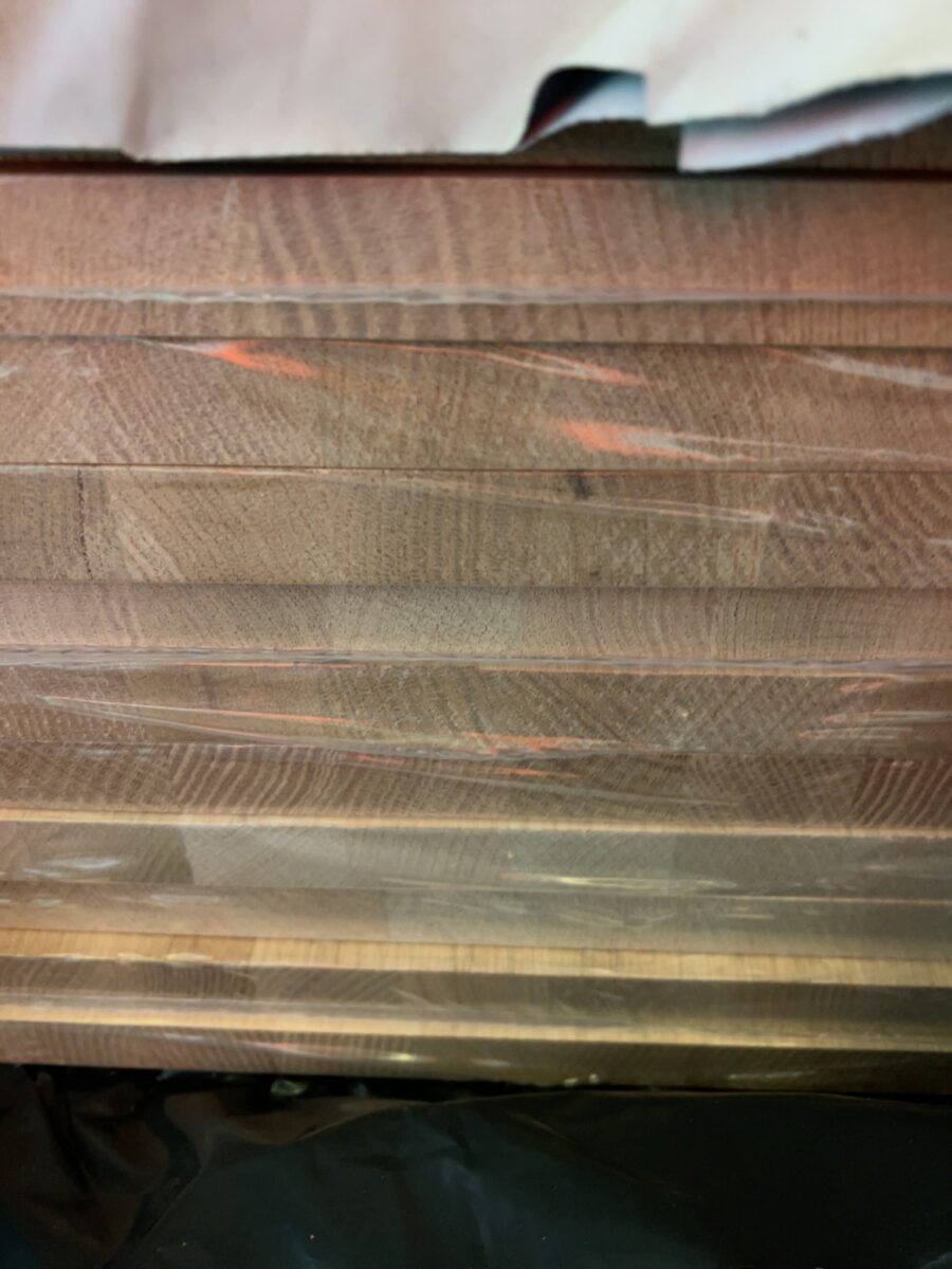 600X26 GLACIAL OAK LAM STANDARD GRADE KD HARDWOOD-19/1.2 1/1.1